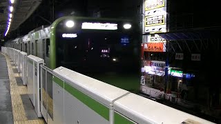 JR山手線E235系内回り列車 早朝の五反田駅入線