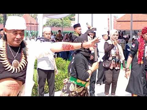 HArlah 5 Abad Kesultanan Banten, atraksi hebat pendekar macan kulon pimpinan abah gacon banten