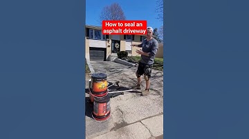 How to seal an asphalt driveway #asphalt #driveway #hometips #homerepair #diyproject #diy #reno