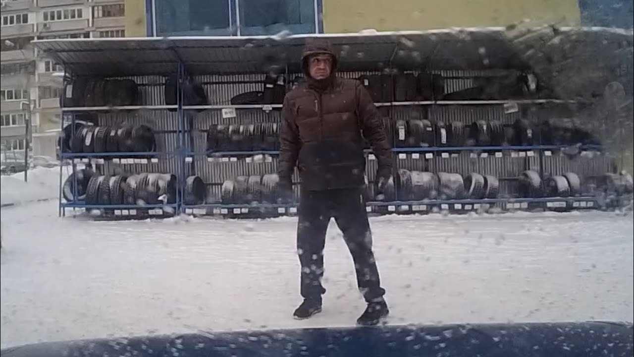 Хищение из автомобиля квалификация
