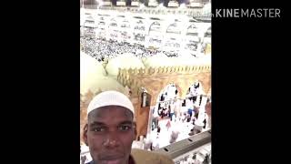 بول بوغبا لاعب مانشستر يونايتد في زيارة الى مكة