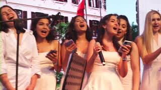 Mezunların Veda Şarkısı I Chanson De Départ Des Diplômées