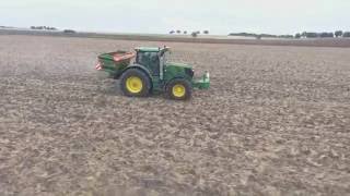 (fertilizer application ) John-deere 6210r & amazone fortix 2k16