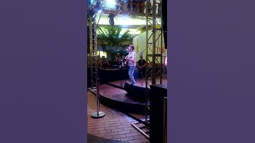 Thumbnail of Leoni - Os outros. Ao vivo.
