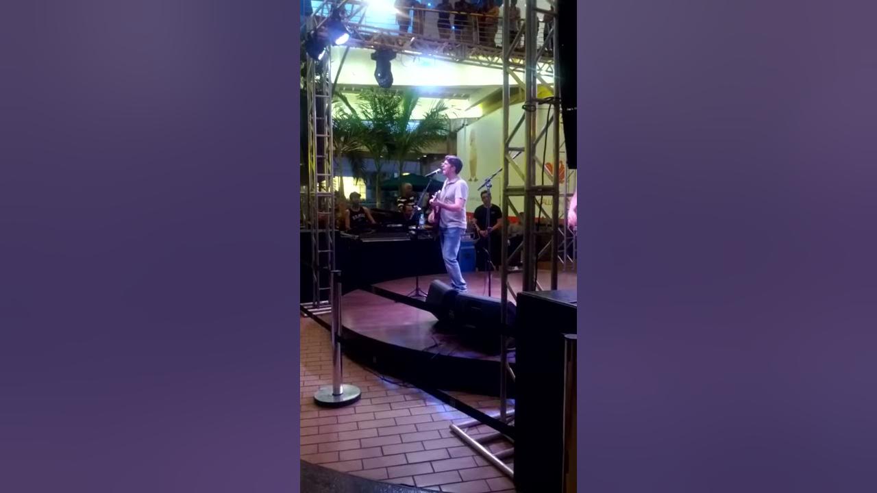 Leoni - Os outros. Ao vivo.