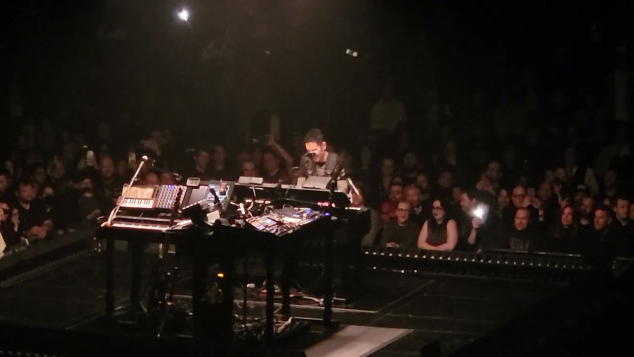 (You Made it Feel Like) Home - Nine Inch Nails at the Prudential Center, Newark, NJ - 2-14-26