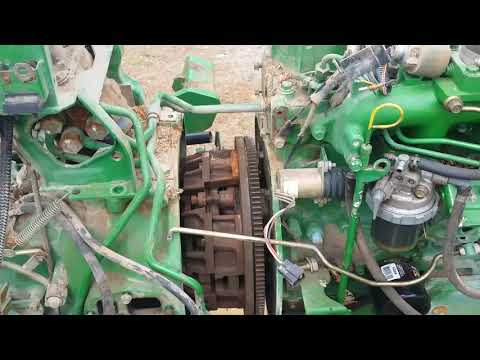 Video: Hvordan starter du en gammel John Deere -traktor?