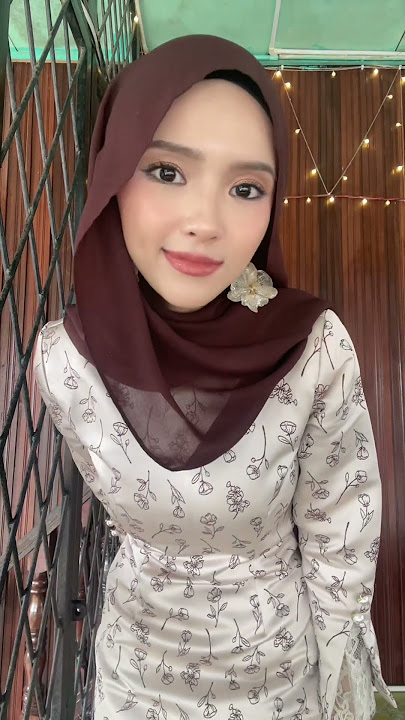 awek melayu sambut hari raya