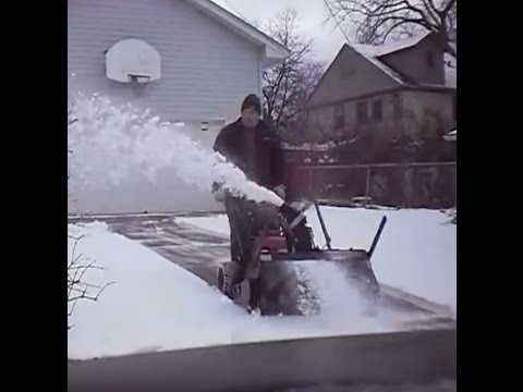 Video: Kodėl mano „Craftsman“sniego valytuvas nuolat stringa?
