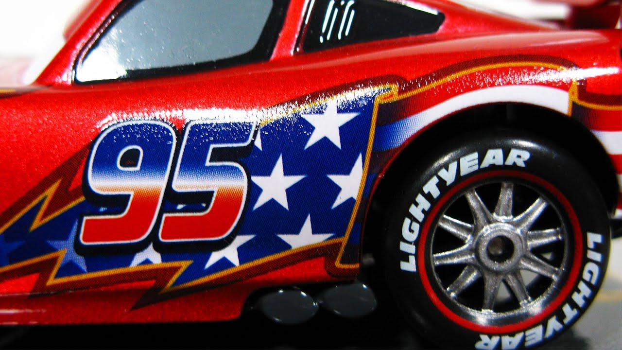 Disney Cars Stars and Stripes Lightning McQueen Disney-Store