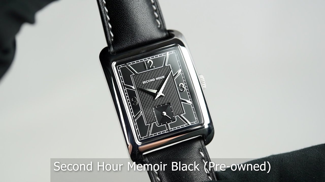 Second Hour Memoir Black (Pre-owned)