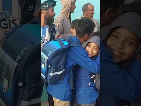 اولياء تلاميذ المدرسة الابتدائية آيت سعيد ملود ببلدية سي عبد الغاني يحتجون بسبب نظام الدوامين