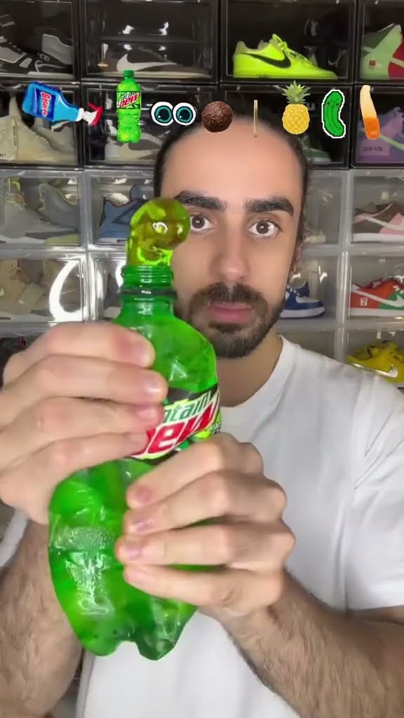 Food ASMR Eating a Windex bottle #food #asmreating #mukbang #satisfying