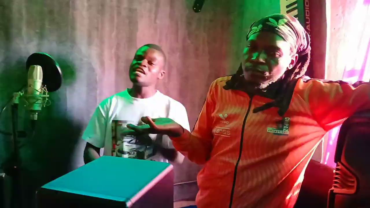 Ras_Caleb Ft Zig_Zag_-_Hanya_(Studio_Session)