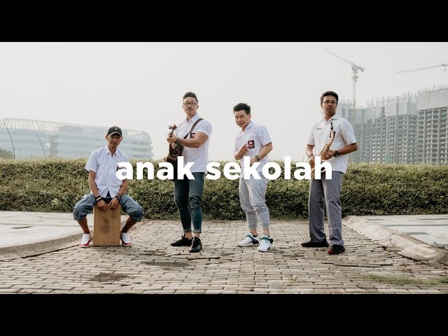 Chrisye - Anak Sekolah (eclat acoustic cover) class=