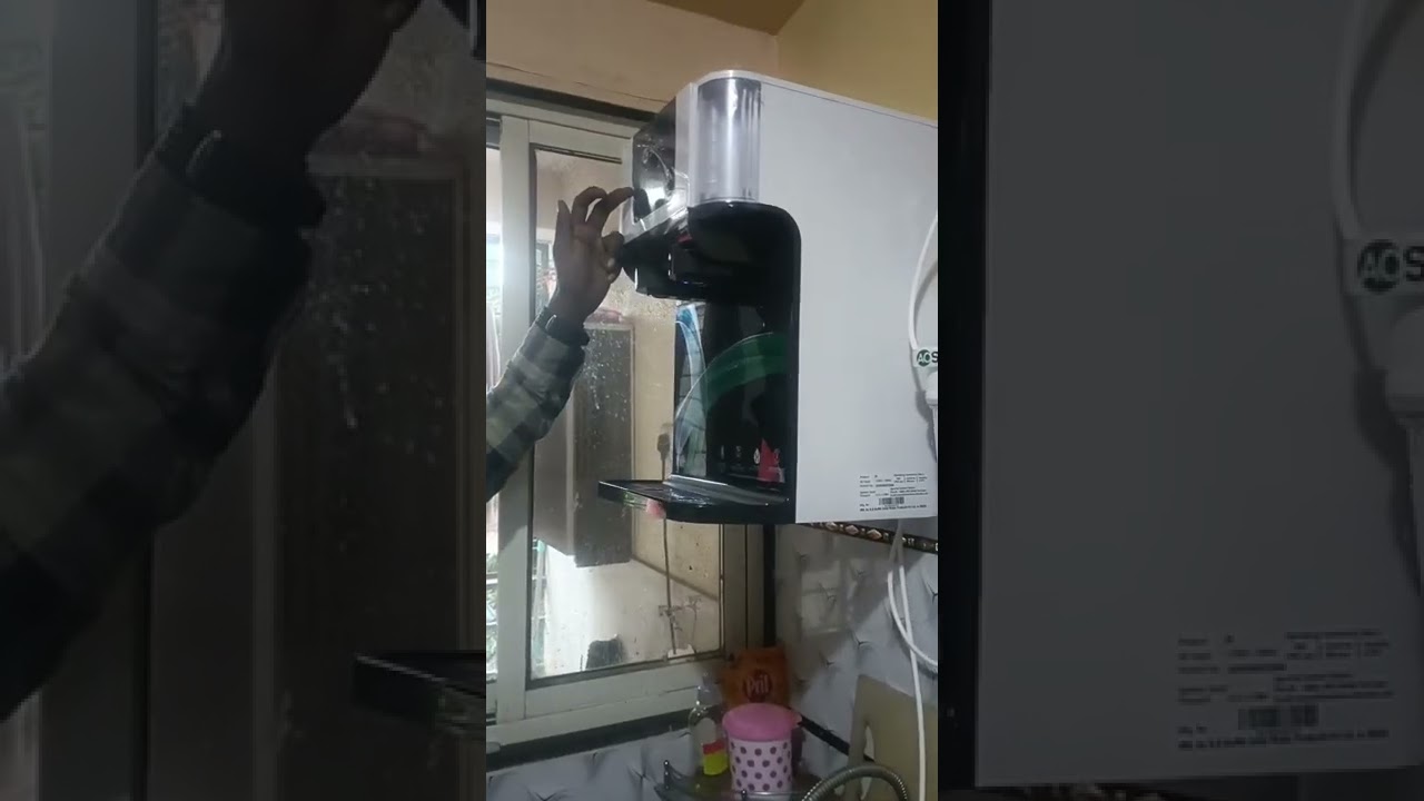 Ao Smith Water purifier hot and cold water automatically Hot Water 