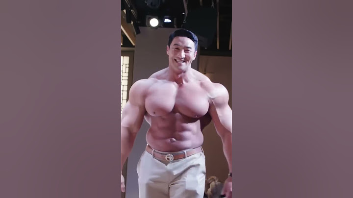 If you are a bodybuilder you gotta be ready at all times! Chul Soon is!