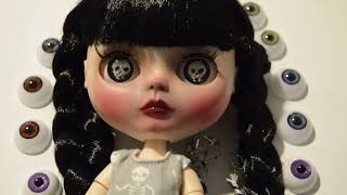 #showandtellwednesday doll eyes