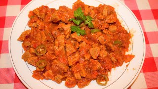 مقلقل لحم مع الطماطم Meat cubes with tomato