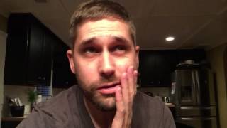 Venu. Mi havas dolĉaĵojn. | Come here. I have candy. | Puŝu tra la malfacileco!