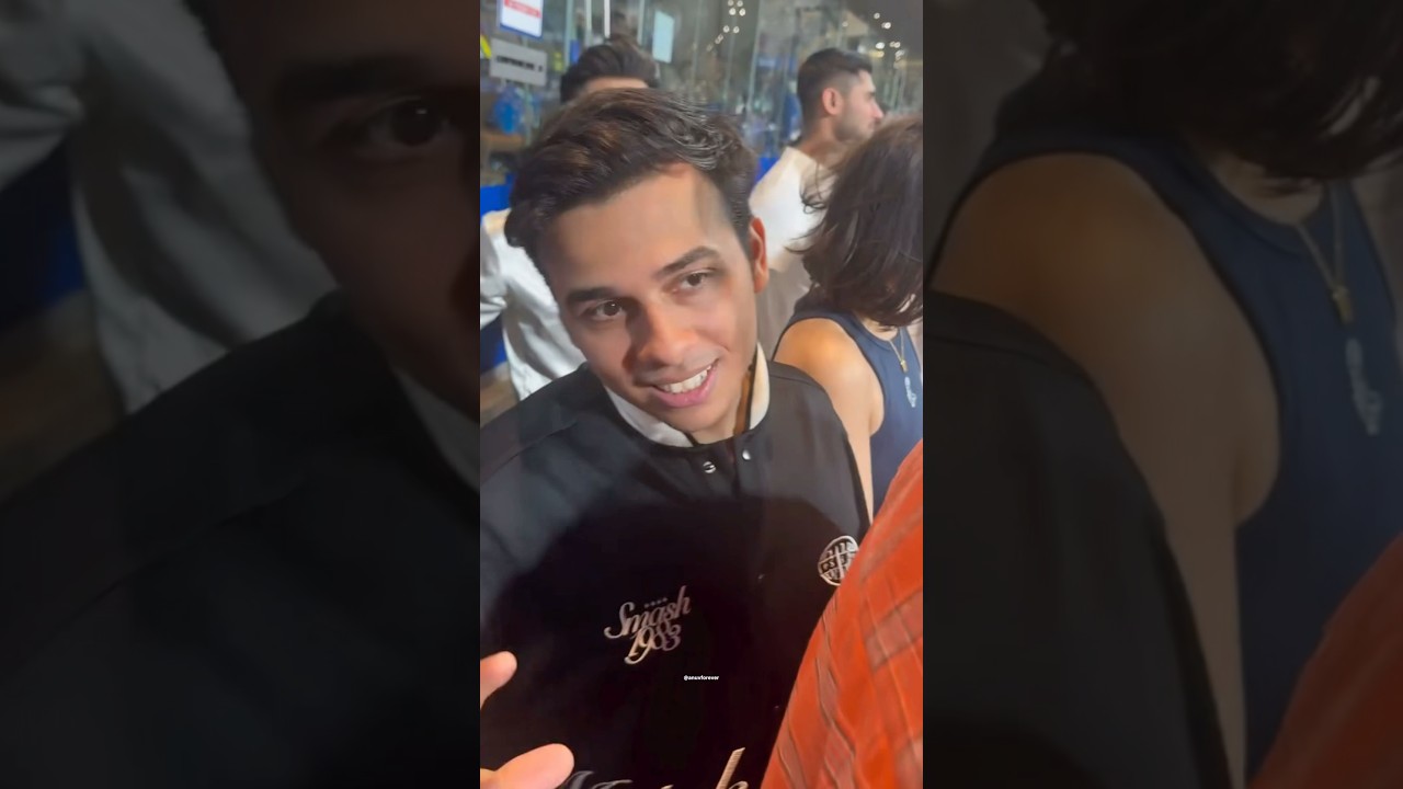 Anuv Jain at Wankhede Stadium | 