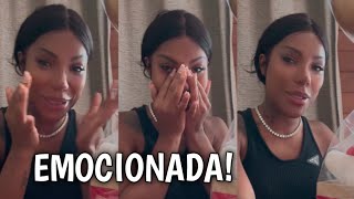 Carol Cai No Choro Ao Receber Surpresa Dos Fãs E Se Emociona Com O Carinho Do Público