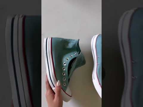 वीडियो: कैनवास के जूतों को डाई कैसे करें (चित्रों के साथ)