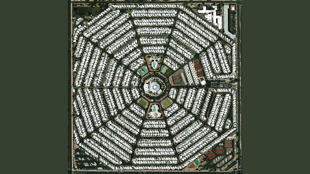 Pistol (A. Cunanan, Miami, FL. 1996)