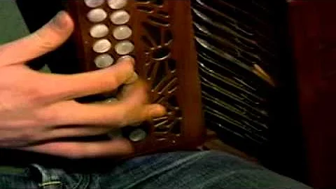 Irish Traditional Music    ~ Damien Mullane on the...