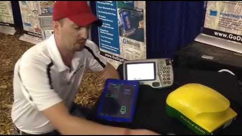 2016 Farm Progress Show: Use the Beacon v3.0 to Seamlessly Stream RTK Corrections Through Your iPad
