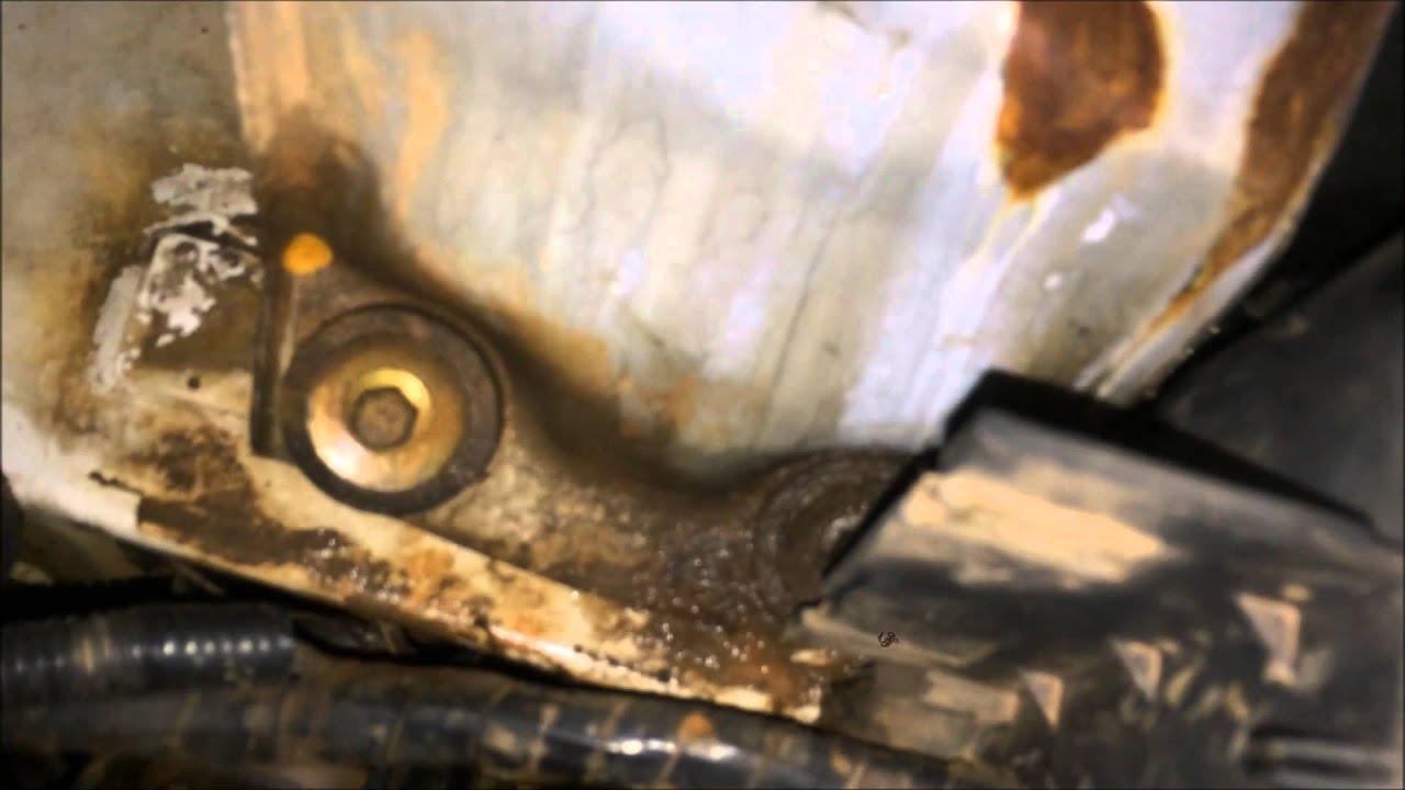 Fiesta 2002 -  entrando agua