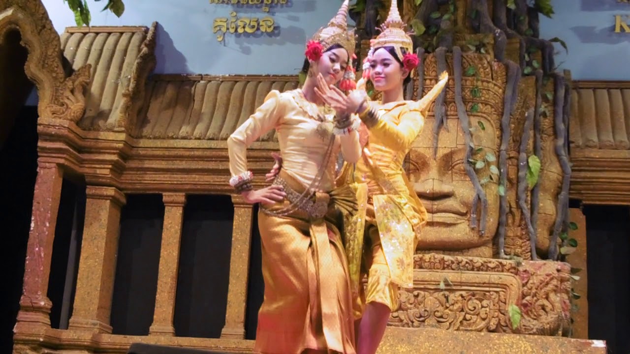 Cambodia Traditional Classic Dances ,  Tep Monorom Dance , Siem Reap , Cambodia , Angkor Wat