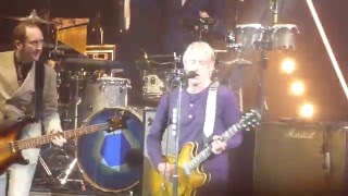 Paul Weller Hammersmith 5th Dec 2015 In The Crowd