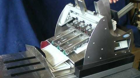 Friction feeder - Vacuumatic TCF - Counting customer sample envelopes into batches of 25