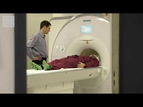 Sganiwr Microstrwythur MRI - Canolfan Ymchwil Delweddu'r Ymennydd Prifysgol Caerdydd