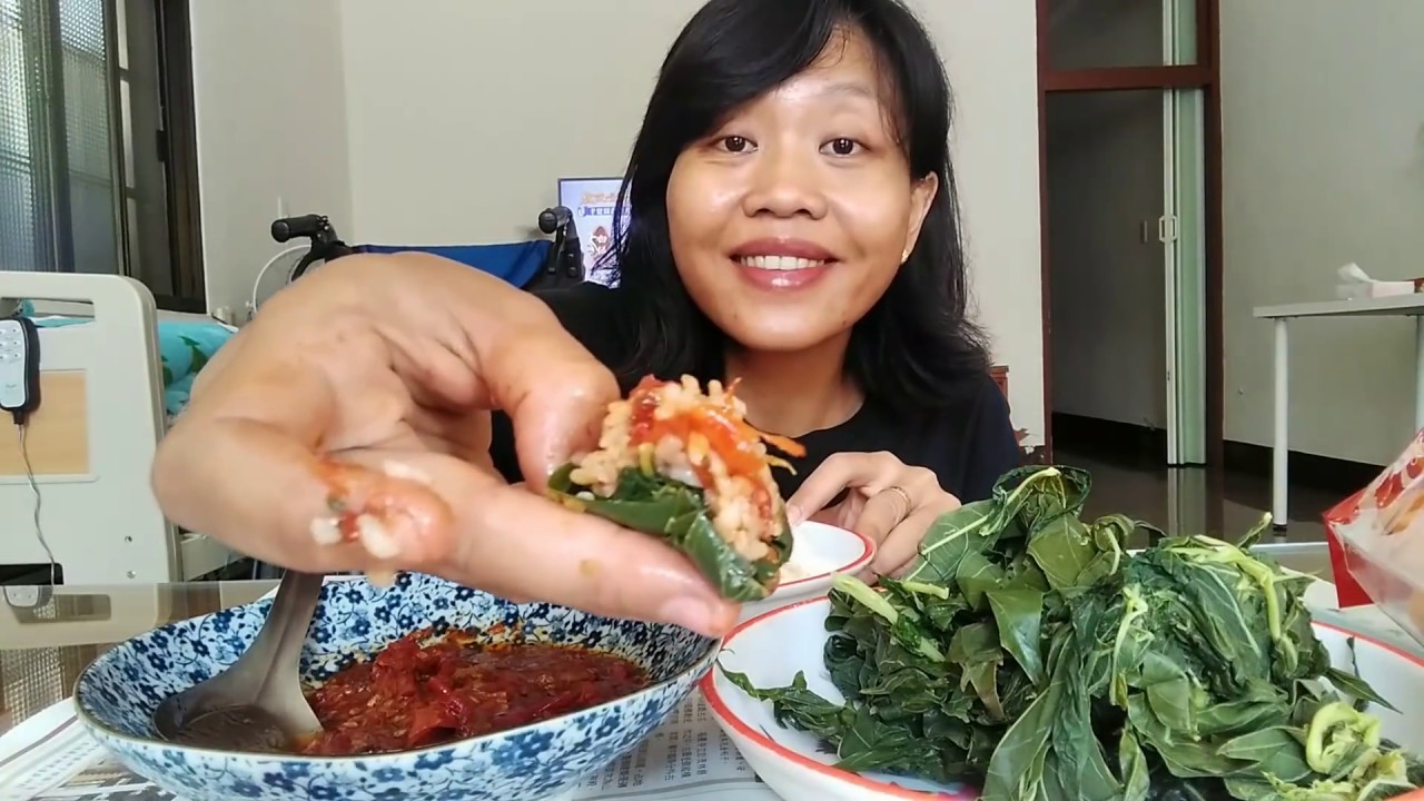 NYAMBEL LAGI MAKAN LAGI || SAMBAL TERASI vs DAUN SINGKONG ...