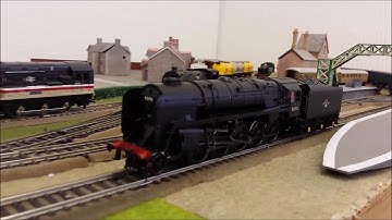 Bachmann 32-851 DCC Fitted BR Class 9F 2-10-0 No. 92912 with Black BR1F Tender B221139