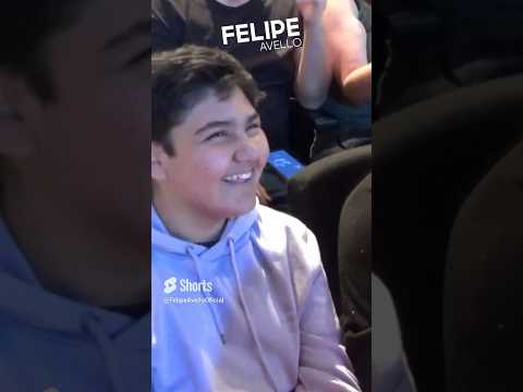niño que muerde