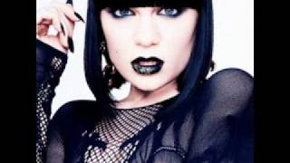 Jessie J - Price Tag without B.O.B (uncensored) Resimi