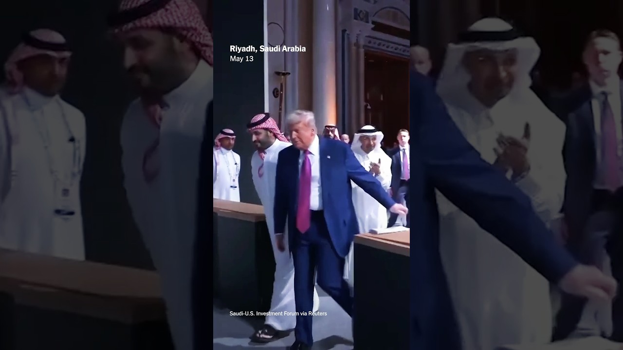 Trump Says U.S. Will End Sanctions on Syria