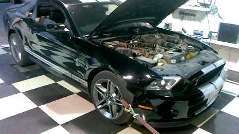 2010 GT500 Shelby dyno test ( Stock )