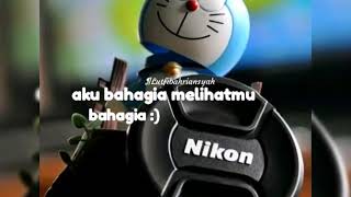 Doraemon yg pura pura bahagia