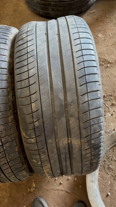 275/40/r19 MICHELIN runflat tyres made in spain.  7860378618 whatsapp