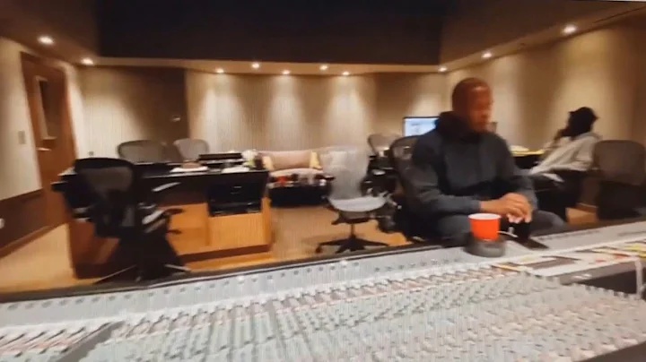 Dr. Dre & B-Real recording in the studio (with audio - phone recording)
