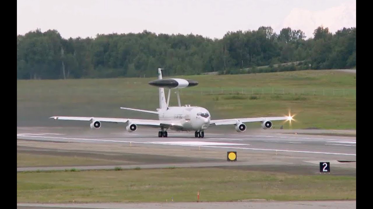 Usaf Boeing E 3 Sentry Awacs Takeoff Youtube