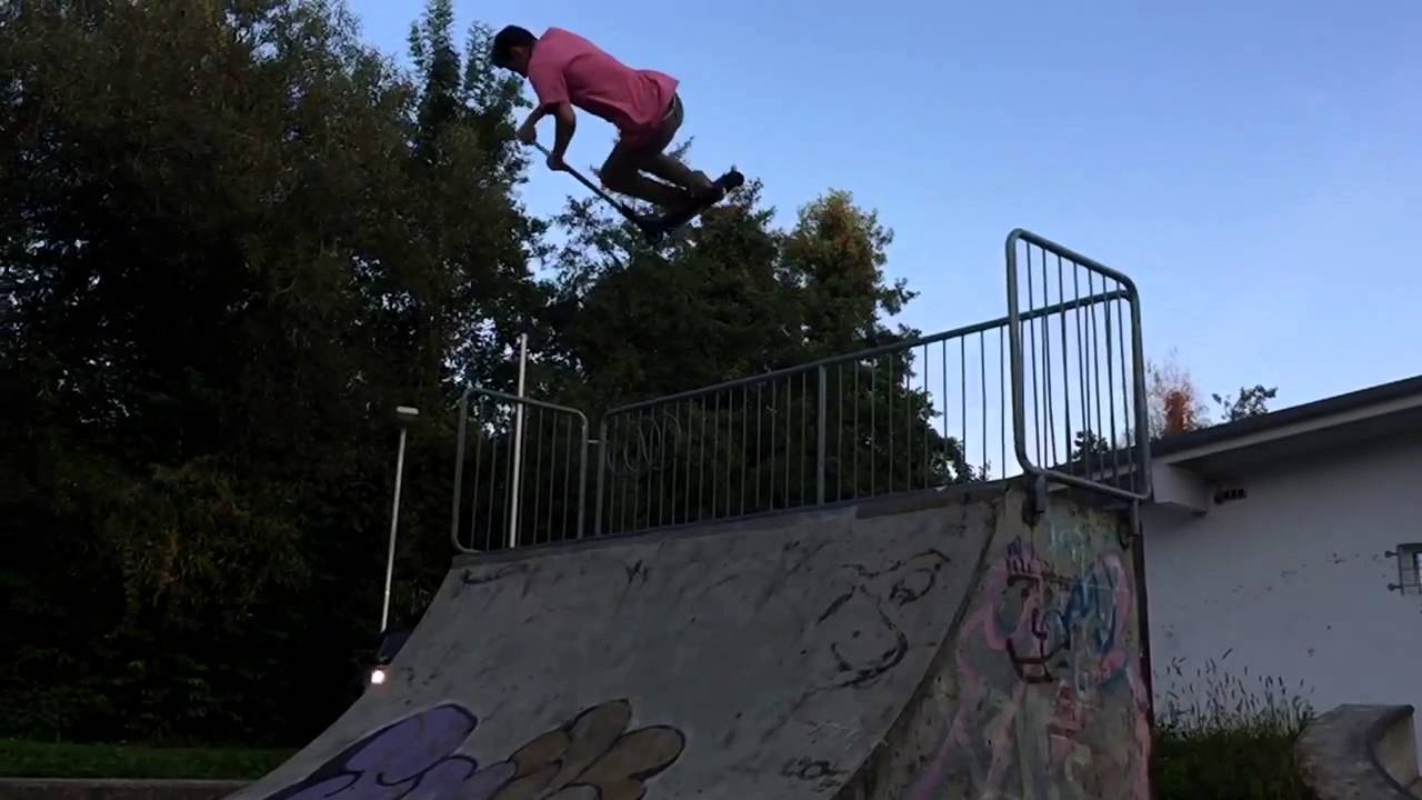 240 fps Air/ Daniel Adamiec