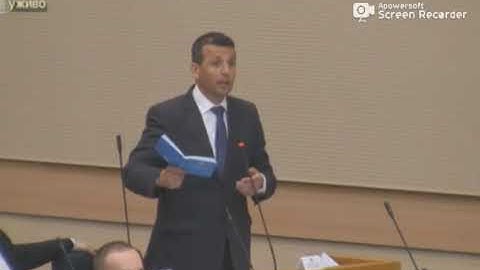 Rasprava sa premijerom Viškovićem koji je pobjegao sa sjednice kao i strina Milorad Dodik
