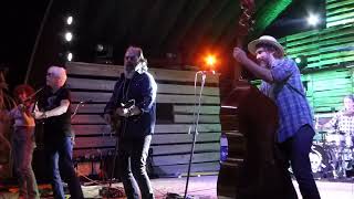 Steve Earle &amp; The Dukes - The Galway Girl and Mystery Train Part ll - Live