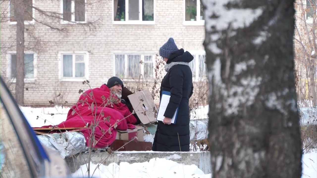 На улице оказался из-за обстоятельств