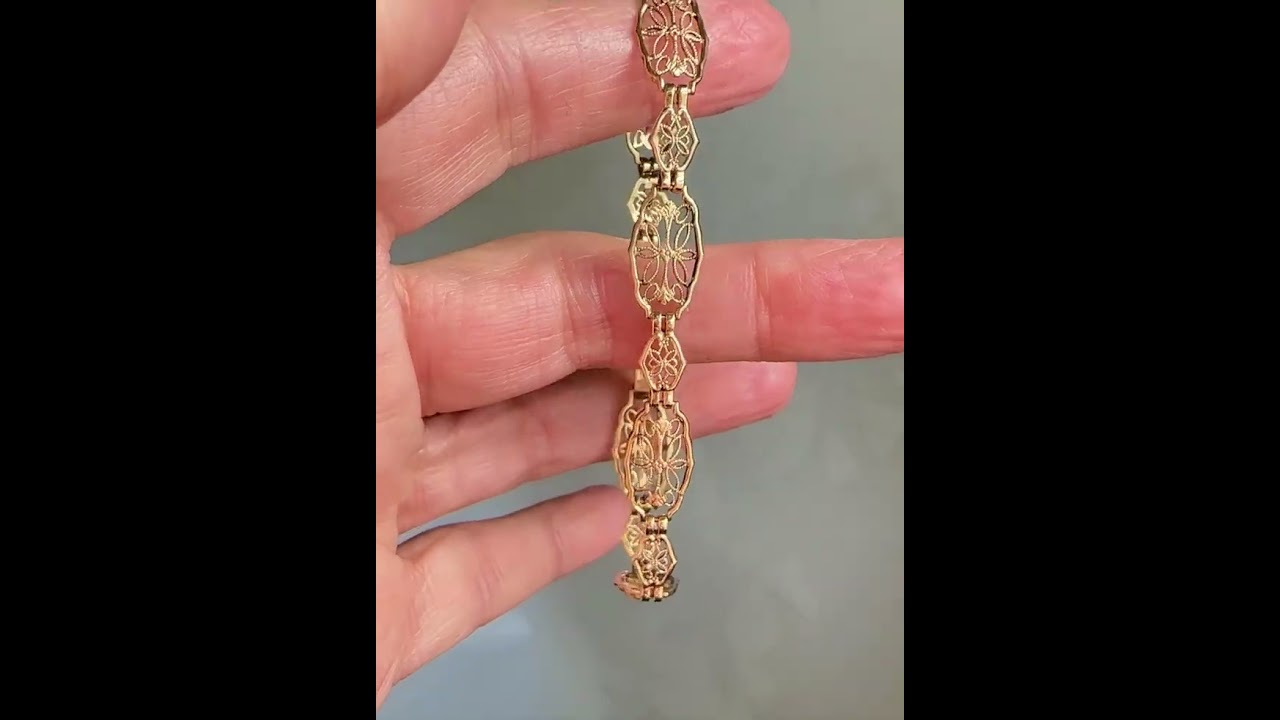 Charming Floral Solid 10K Gold Filigree Bracelet